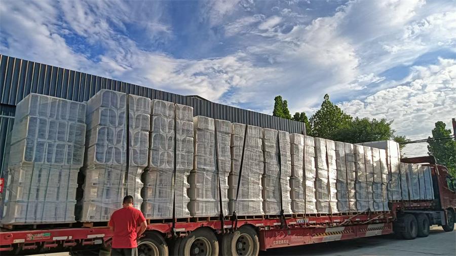 ��϶ʽ��ˮ����������